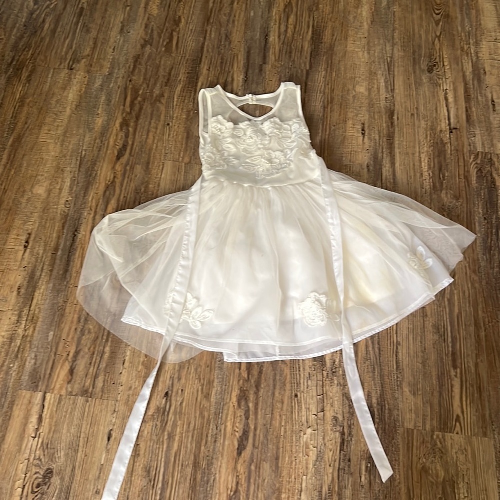 Beautiful white floral dress with pearls